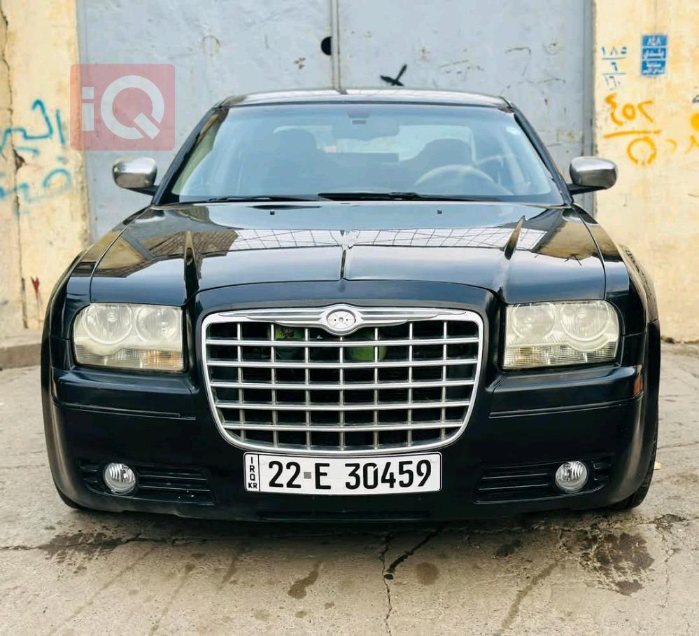 كرايسلر 300